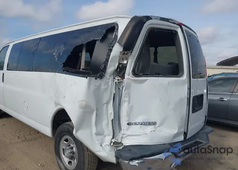 2019 Chevrolet Express 3500 Lt z USA, uszkodzony, nr VIN 1GAZGPFG2K1345374